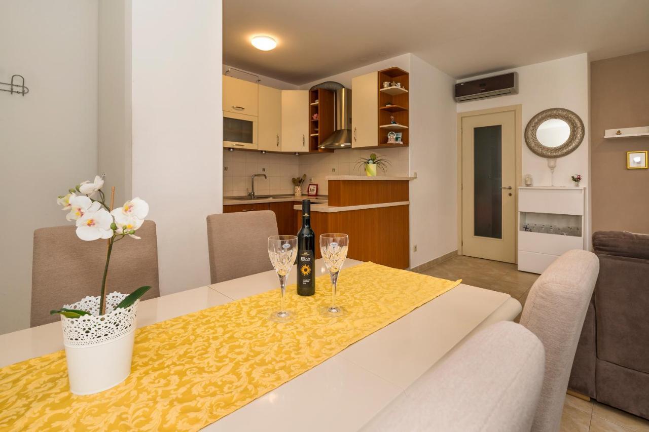 Luxury 1 Bedroom App Center&Balcony Free Parking Split Dış mekan fotoğraf