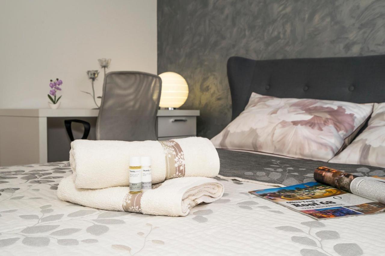 Luxury 1 Bedroom App Center&Balcony Free Parking Split Dış mekan fotoğraf